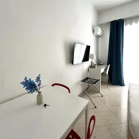 Palermo Central Bed&Breakfast לינה וארוחת בוקר 3*