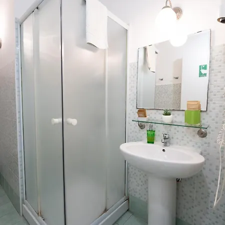 לינה וארוחת בוקר Palermo Central Bed&Breakfast 3*