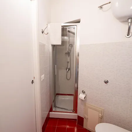 לינה וארוחת בוקר Palermo Central Bed&Breakfast 3*