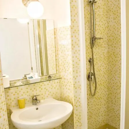 Palermo Central B&B לינה וארוחת בוקר פלרמו