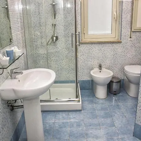 לינה וארוחת בוקר Palermo Central B&B 3*