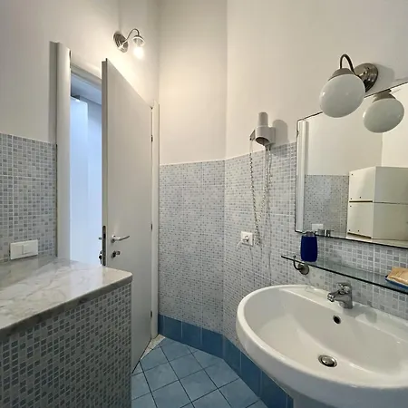 לינה וארוחת בוקר Palermo Central B&B פלרמו